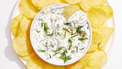 Easy Dill Pickle Dip Recipe