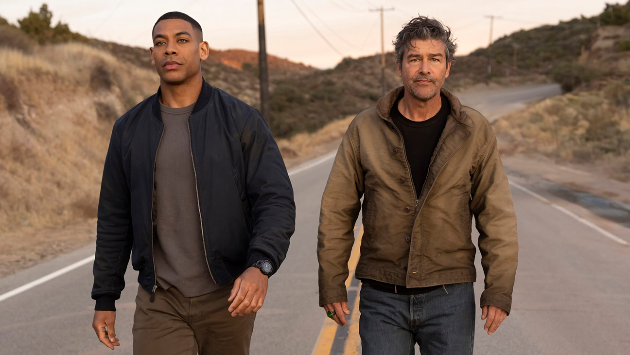 aaron-pierre-kyle-chandler-H-2025