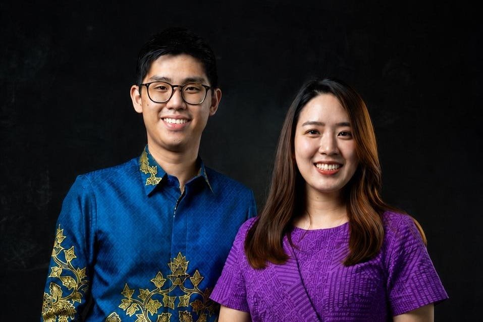 Ajaib cofounders Anderson Sumarli (left) and Yada Piyajomkwan.