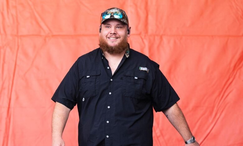 Luke Combs Makes History With Another No. 1 Smash