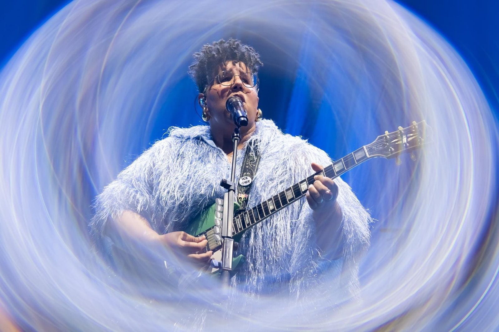 Alabama Shakes Perform in Madrid