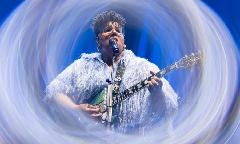 Alabama Shakes’ Return: What The “I Must Be Dreaming” Rollout Gets Right Alabama Shakes’ Return: What The “I Must Be Dreaming” Rollout Gets Right
