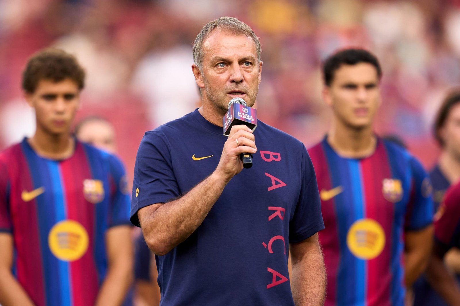 FC Barcelona's 2007 La Masia graduate Xavi Espart looks to have been promoted to midfield.