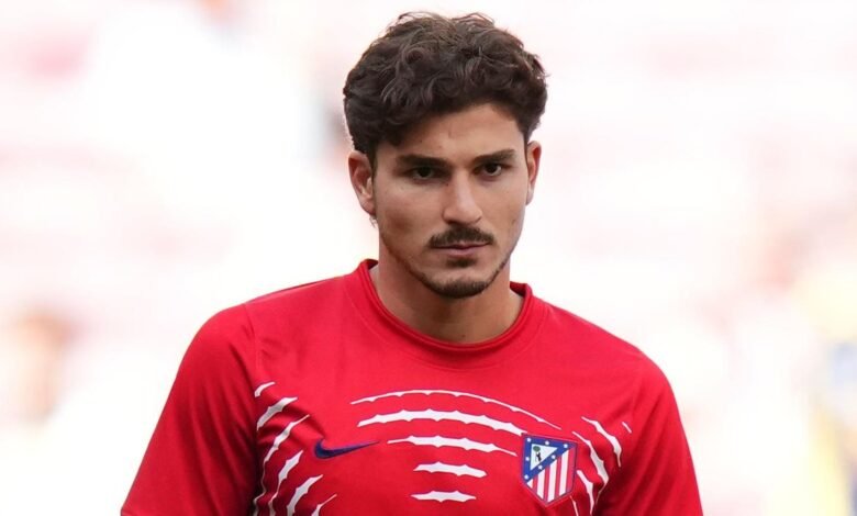 Barcelona Target Julian Alvarez Heavily Booed By Atleti Fans (VIDEO) Barcelona Target Julian Alvarez Heavily Booed By Atleti Fans (VIDEO)
