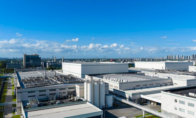 Investor competition for commercial real estate sees strongest growth in a year Investor competition for commercial real estate sees strongest growth in a year