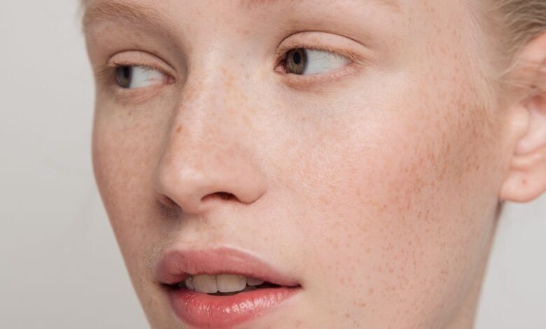 The Best Azelaic Acid Products Tackle Breakouts, Dark Spots, and Redness All at Once The Best Azelaic Acid Products Tackle Breakouts, Dark Spots, and Redness All at Once