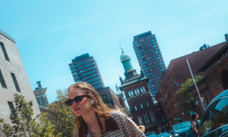 7 Stylish Ways to Wear a Barn Jacket This Fall 7 Stylish Ways to Wear a Barn Jacket This Fall