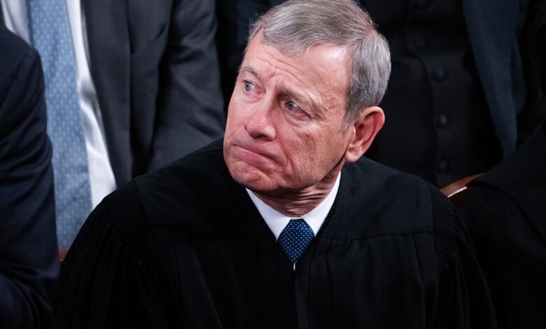 John Roberts is still in the tank for Trump John Roberts is still in the tank for Trump