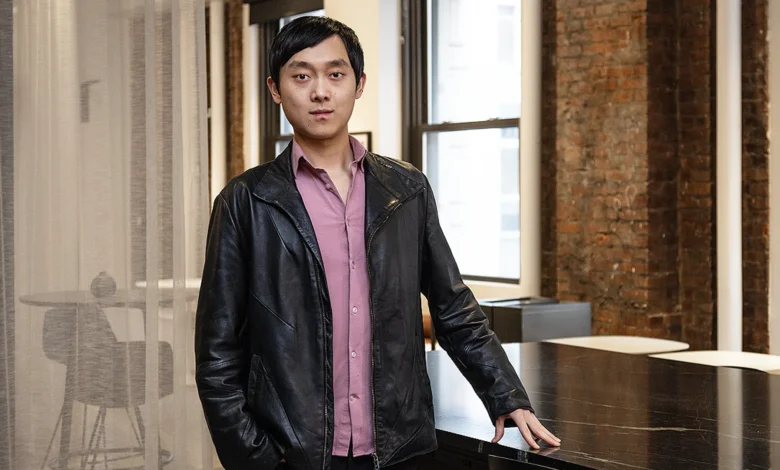 Apple’s Youngest Employee Dropped Out of Harvard. Now His Startup Has Powered .6 Billion in Trades Apple’s Youngest Employee Dropped Out of Harvard. Now His Startup Has Powered .6 Billion in Trades
