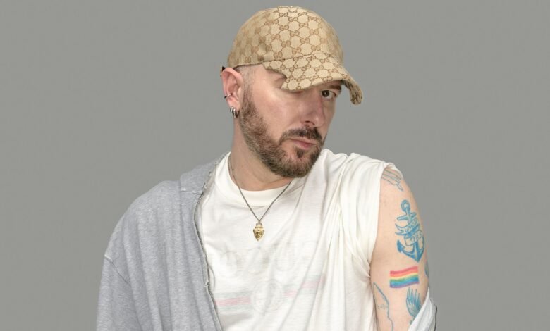 Inside Demna’s Gucciverse: How Fashion’s Restless Disrupter Is Reinvigorating the Global Mega-Brand Inside Demna’s Gucciverse: How Fashion’s Restless Disrupter Is Reinvigorating the Global Mega-Brand