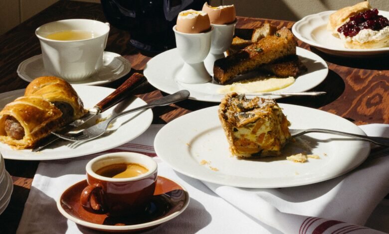 The Best Dining Is Happening During the Day The Best Dining Is Happening During the Day