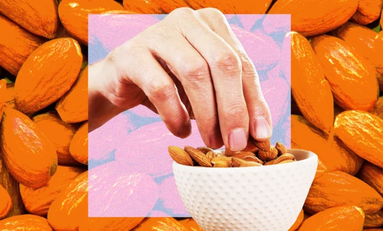 A Daily Almond Habit Helped Adults Think Faster. It Also Lowered Blood Sugar and Weight A Daily Almond Habit Helped Adults Think Faster. It Also Lowered Blood Sugar and Weight