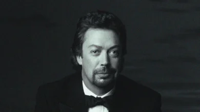 What Tim Curry and ‘Rocky Horror’ Understood About Fandom That Most Companies Don’t What Tim Curry and ‘Rocky Horror’ Understood About Fandom That Most Companies Don’t