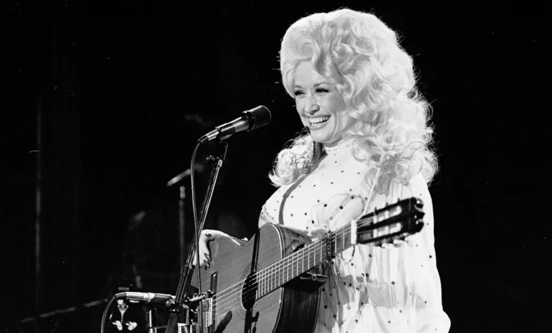Dolly Parton Had an Unusual Playbook. Startup Founders Should Steal It Dolly Parton Had an Unusual Playbook. Startup Founders Should Steal It