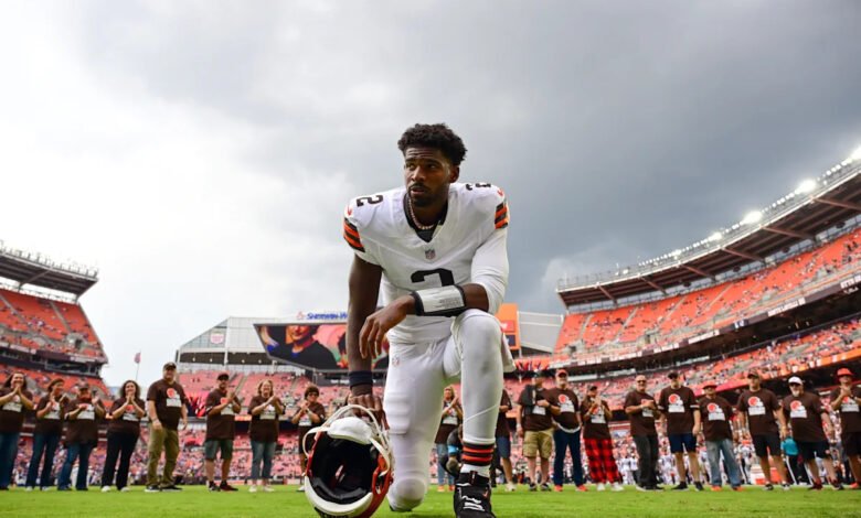 Sheduer Sanders gets last shot to win Browns’ starting QB job, starts fast but throws INT