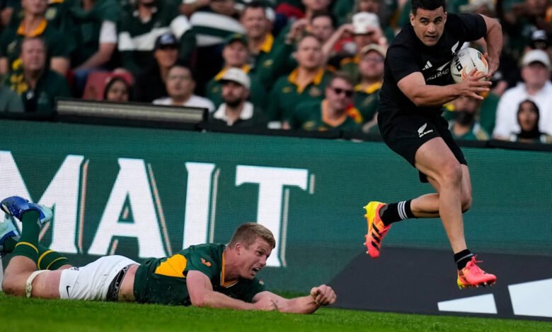 All Blacks stun South Africa 33-16 at Ellis Park and snap Springboks’ 12 All Blacks stun South Africa 33-16 at Ellis Park and snap Springboks’ 12