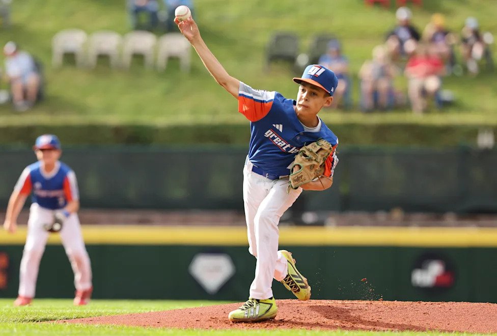 Pitcher Boone Treadway of Hamilton, Ohio, (Great Lakes Region) delivers a pitch against Henderson Nevada (Mountain Region) at