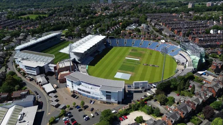 Leeds, Headingley