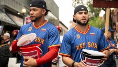 For Venezuelan players, WBC joy eclipsed by earthquake relief effort
