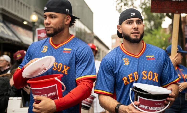 For Venezuelan players, WBC joy eclipsed by earthquake relief effort