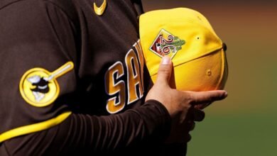 Buss brothers joining new Padres ownership group