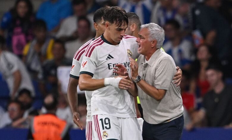 Real Madrid strike late to give José Mourinho winning return Real Madrid strike late to give José Mourinho winning return
