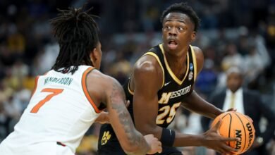 Ex-Mizzou star Mitchell picks Kentucky after judge grants 5th year