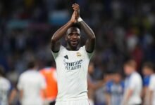 Real Madrid’s José Mourinho defends Vinícius Júnior from ‘bullying’