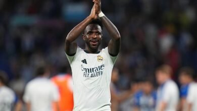 Real Madrid’s José Mourinho defends Vinícius Júnior from ‘bullying’