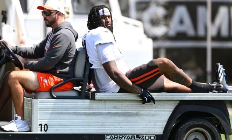Browns lose DE Wright (Achilles) for season, add DE Barnett Browns lose DE Wright (Achilles) for season, add DE Barnett