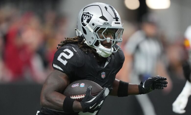 Raiders’ Ashton Jeanty exits practice with apparent knee injury