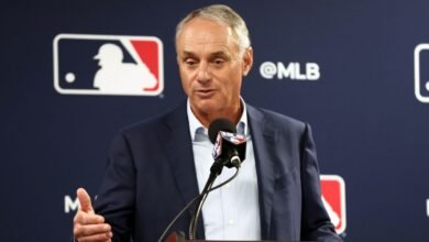 Rob Manfred, amid MLB labor talks, says ‘we want to play’ in ’27 Rob Manfred, amid MLB labor talks, says ‘we want to play’ in ’27