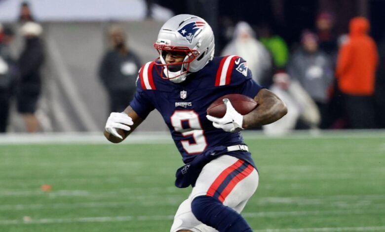 Patriots trading Boutte to Texans for Reed, draft pick Patriots trading Boutte to Texans for Reed, draft pick