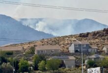 Thousands forced to evacuate parts of Reno, Nevada, as new wildfire rages