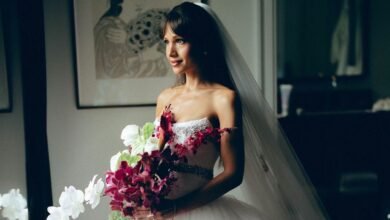 The Art of Choosing Your Wedding Day Fragrance