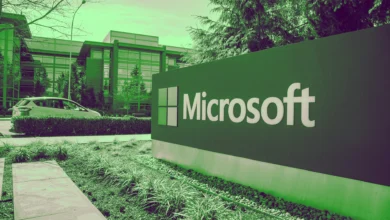 Microsoft Employees Just Saw Exactly What Their Job Is Worth. Your Startup Candidates Have No Idea. Here’s the Fix Microsoft Employees Just Saw Exactly What Their Job Is Worth. Your Startup Candidates Have No Idea. Here’s the Fix