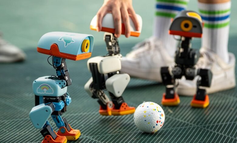 Hugging Face’s new robot is an adorable rollerskating duck Hugging Face’s new robot is an adorable rollerskating duck