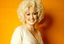 15 Charming Dolly Parton Quotes on Life, Love, and Everything In Between