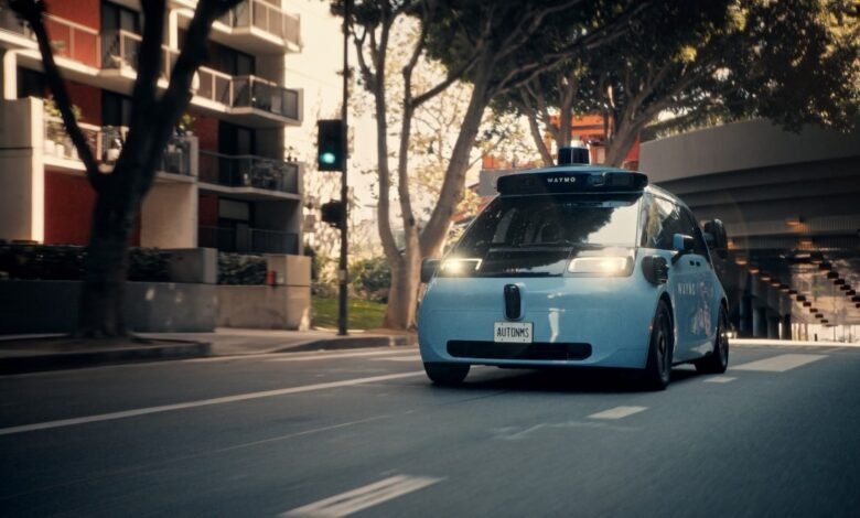 TechCrunch Mobility: The custom chip driving Waymo’s robotaxi ambitions TechCrunch Mobility: The custom chip driving Waymo’s robotaxi ambitions