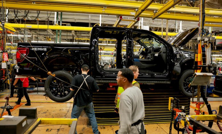Ford’s production of highly profitable Super Duty trucks hits 20-year high as it recovers from supplier fires Ford’s production of highly profitable Super Duty trucks hits 20-year high as it recovers from supplier fires