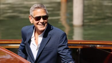 George Clooney Is Still Dressing Like George Clooney