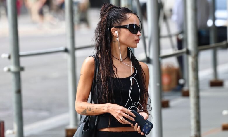 Whatever the Season, Zoë Kravitz Backs These It-Girl Staples
