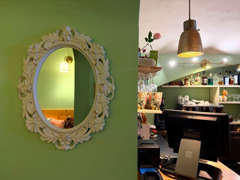 Women with Croatian roots from Peru and Paraguay move to Zagreb and open café (2)