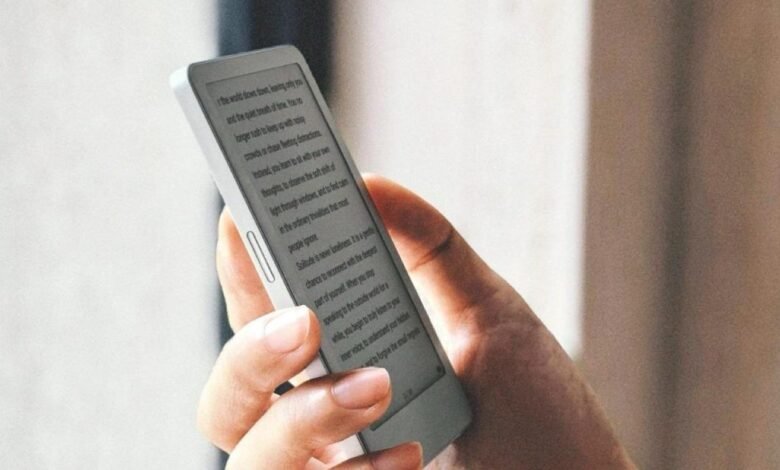 Boox’s tiny Picco e-reader should land in November Boox’s tiny Picco e-reader should land in November