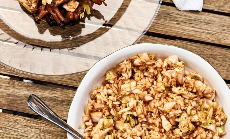 Lexington-Style Red Slaw Lexington-Style Red Slaw
