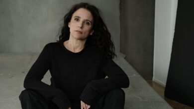 On the Podcast: Julia Louis-Dreyfus on Making Her Broadway Debut and Going to Therapy With Her Mother