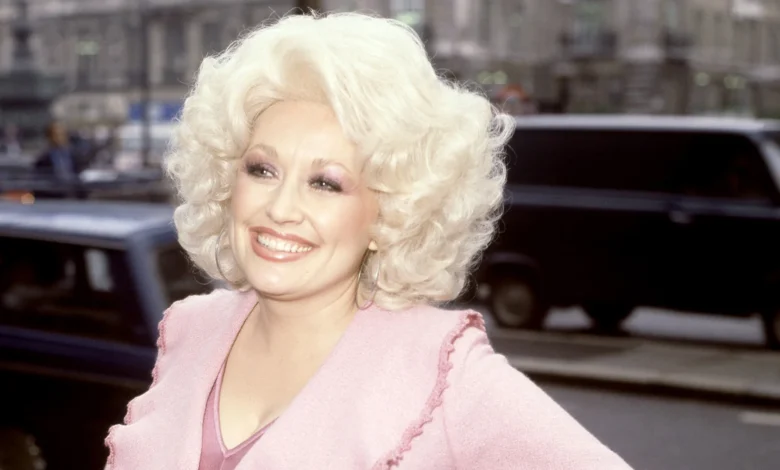 Dolly Parton Knew When to Say No. That May Be Her Greatest Leadership Lesson Dolly Parton Knew When to Say No. That May Be Her Greatest Leadership Lesson