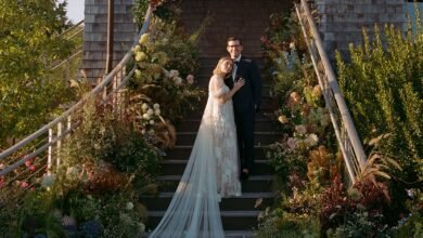 The Best Fall Wedding Bouquets and Flowers in Vogue