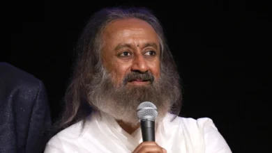 Sri Sri Ravi Shankar Says the Happiest People in the World Do 1 Thing