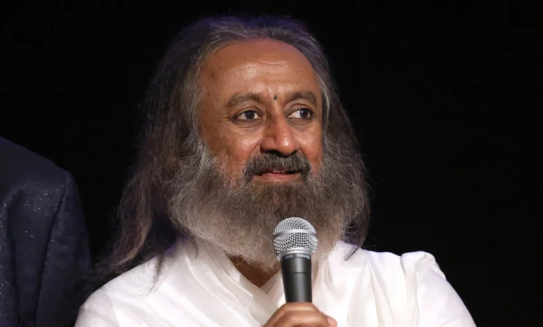 Sri Sri Ravi Shankar Says the Happiest People in the World Do 1 Thing
